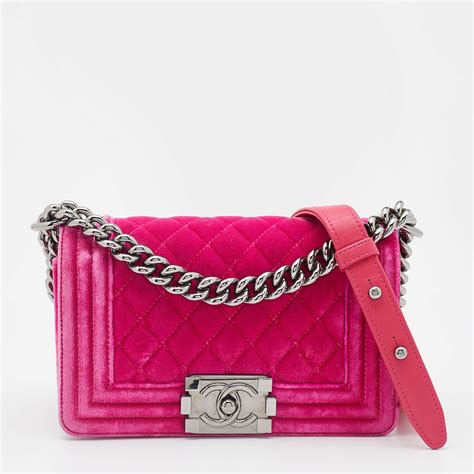 chanel boy bag mini dimensions|chanel boy small quilted bag.